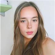 Estudiante universitaria con experiencia en dar clases a todo tipo de edades y sobre todo a impartir todo tipo de materias